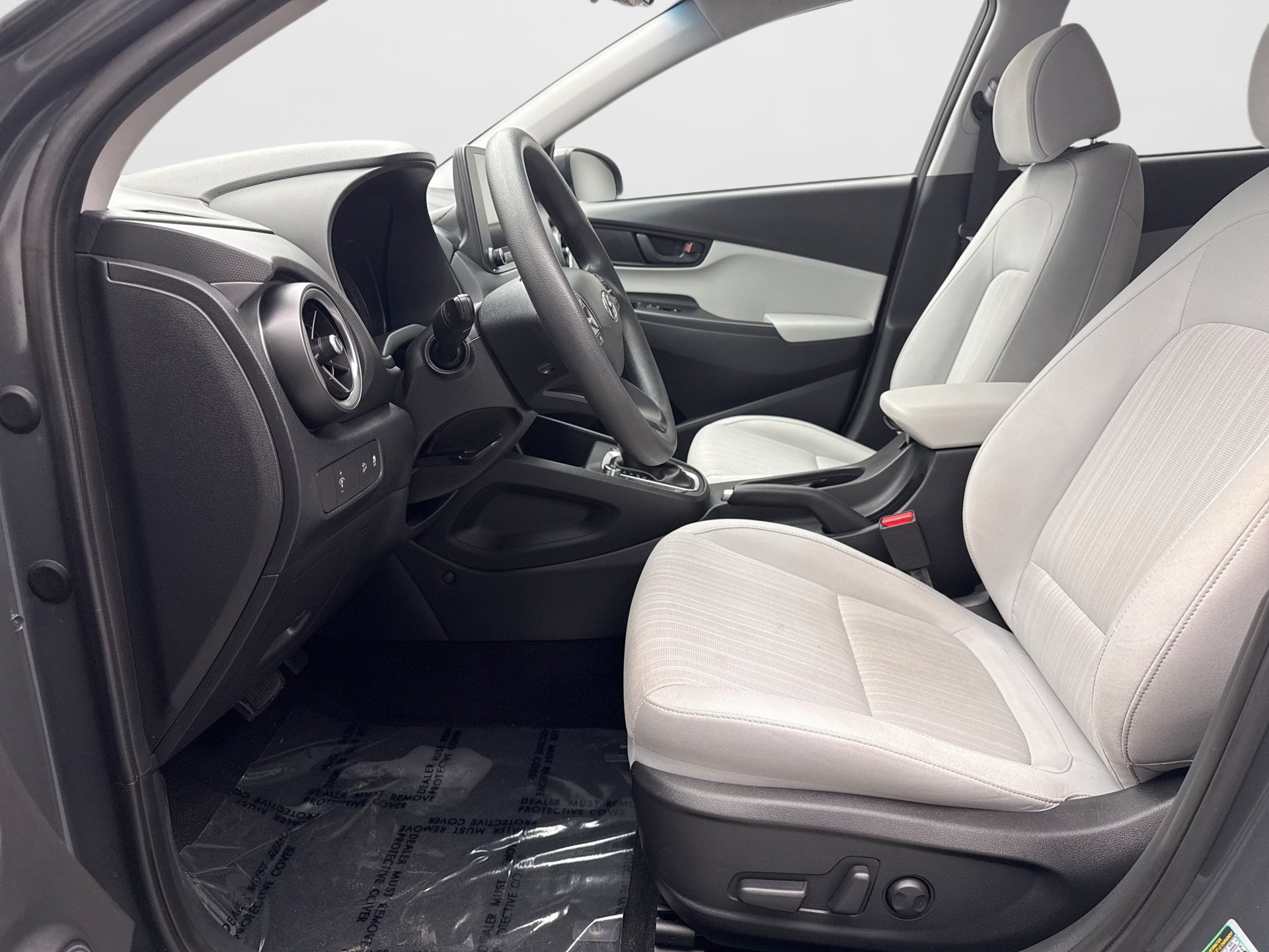 Used 2023 Hyundai Kona SEL AWD/4WD image 11