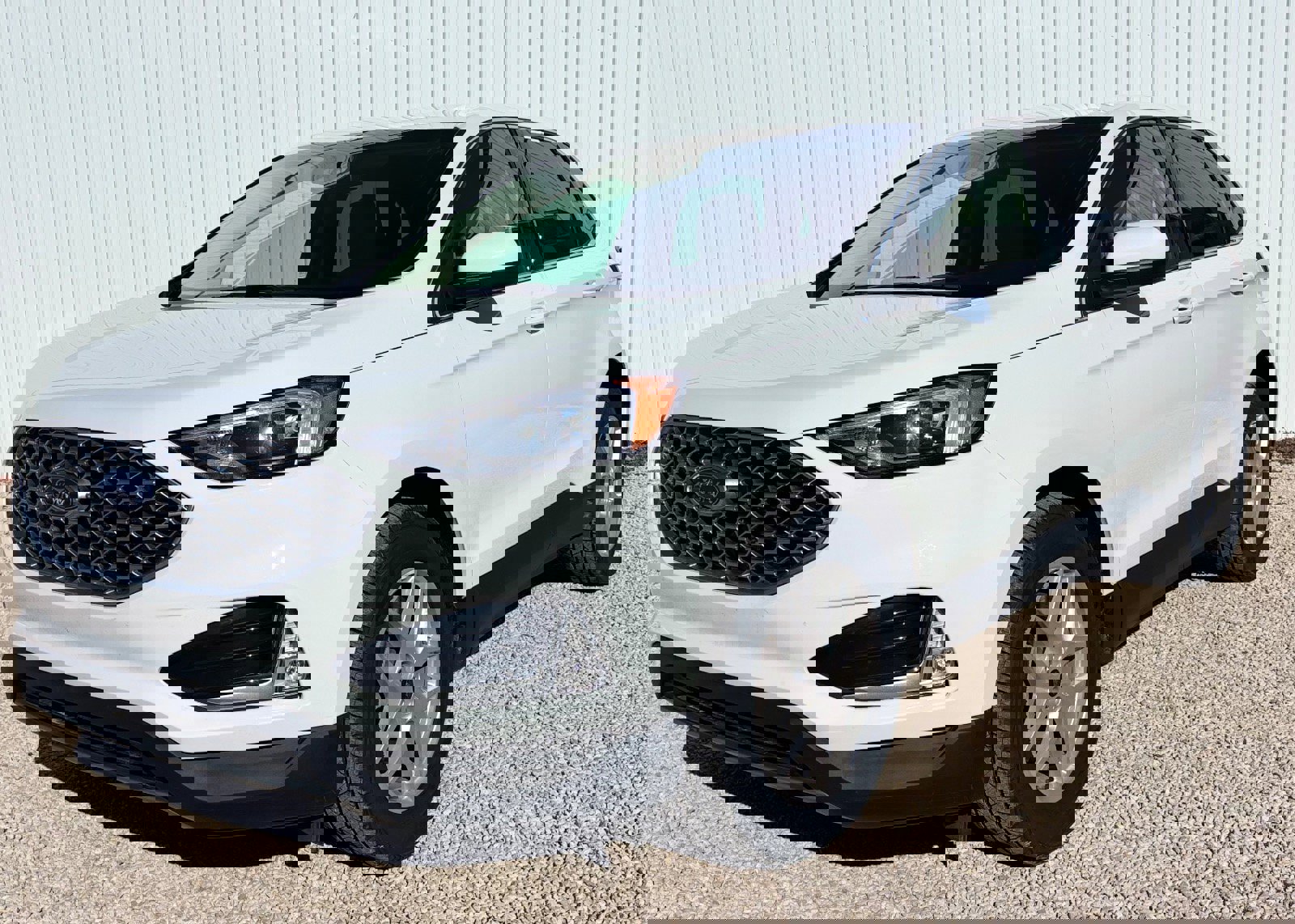 Certified 2024 Ford Edge SEL w/ Convenience Package image 4