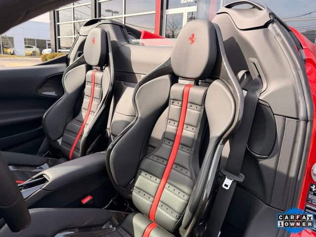 Used 2023 Ferrari SF90 Spider image 22