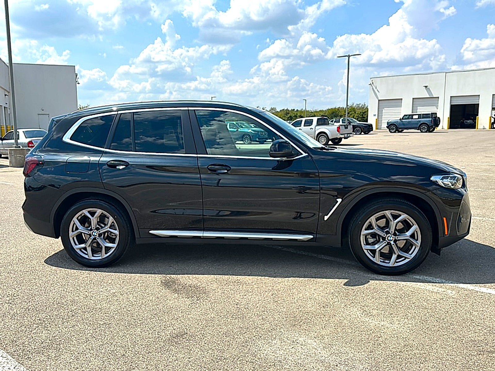 Used 2024 BMW X3 sDrive30i w/ Premium Package RWD image 9