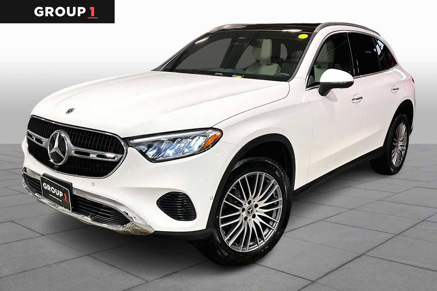 Used 2026 Mercedes-Benz GLC 300 4MATIC image 1