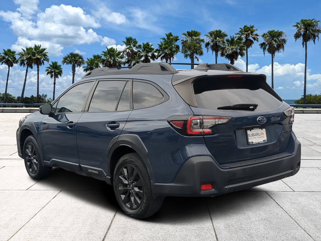 Used 2023 Subaru Outback Onyx Edition AWD/4WD image 3