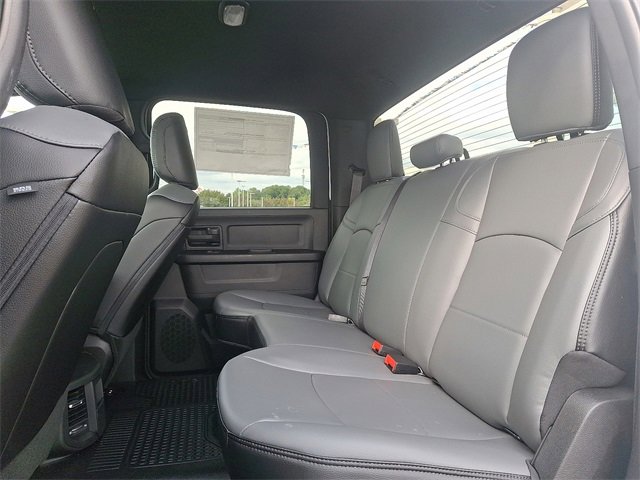 Used 2023 RAM 3500 Tradesman w/ Chrome Appearance Group image 10