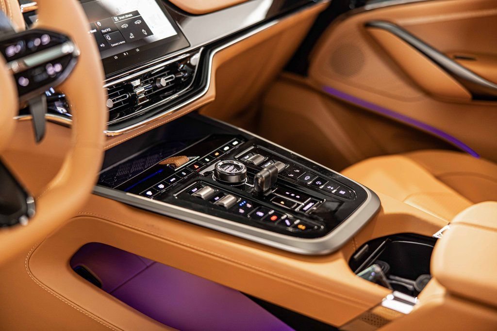 New 2026 Aston Martin DBX 707 AWD/4WD image 23