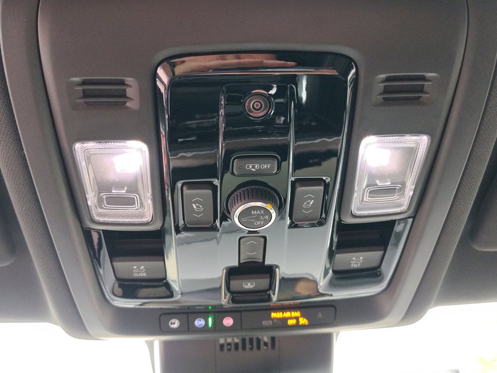 Certified 2026 Chevrolet Tahoe High Country w/ Sun And Tow Package AWD/4WD image 26