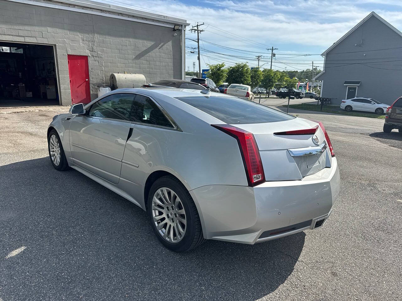 Used 2011 Cadillac CTS Premium AWD/4WD image 6