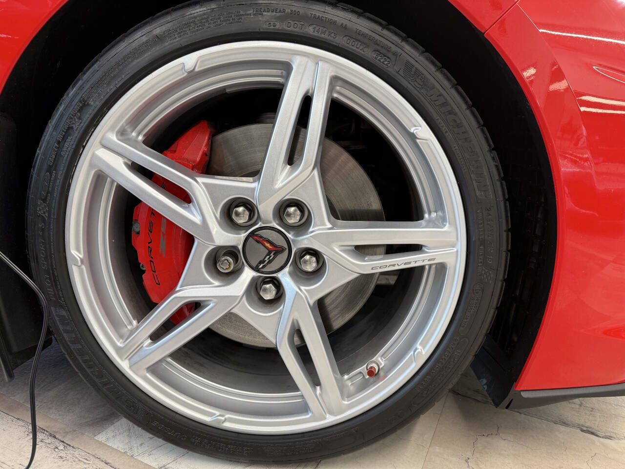 Used 2023 Chevrolet Corvette Stingray Premium Cpe w/ Z51 Performance Package image 43