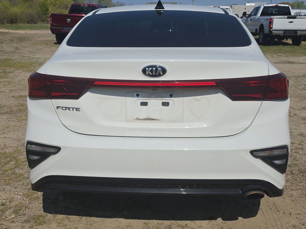 Used 2020 Kia Forte LXS FWD image 8