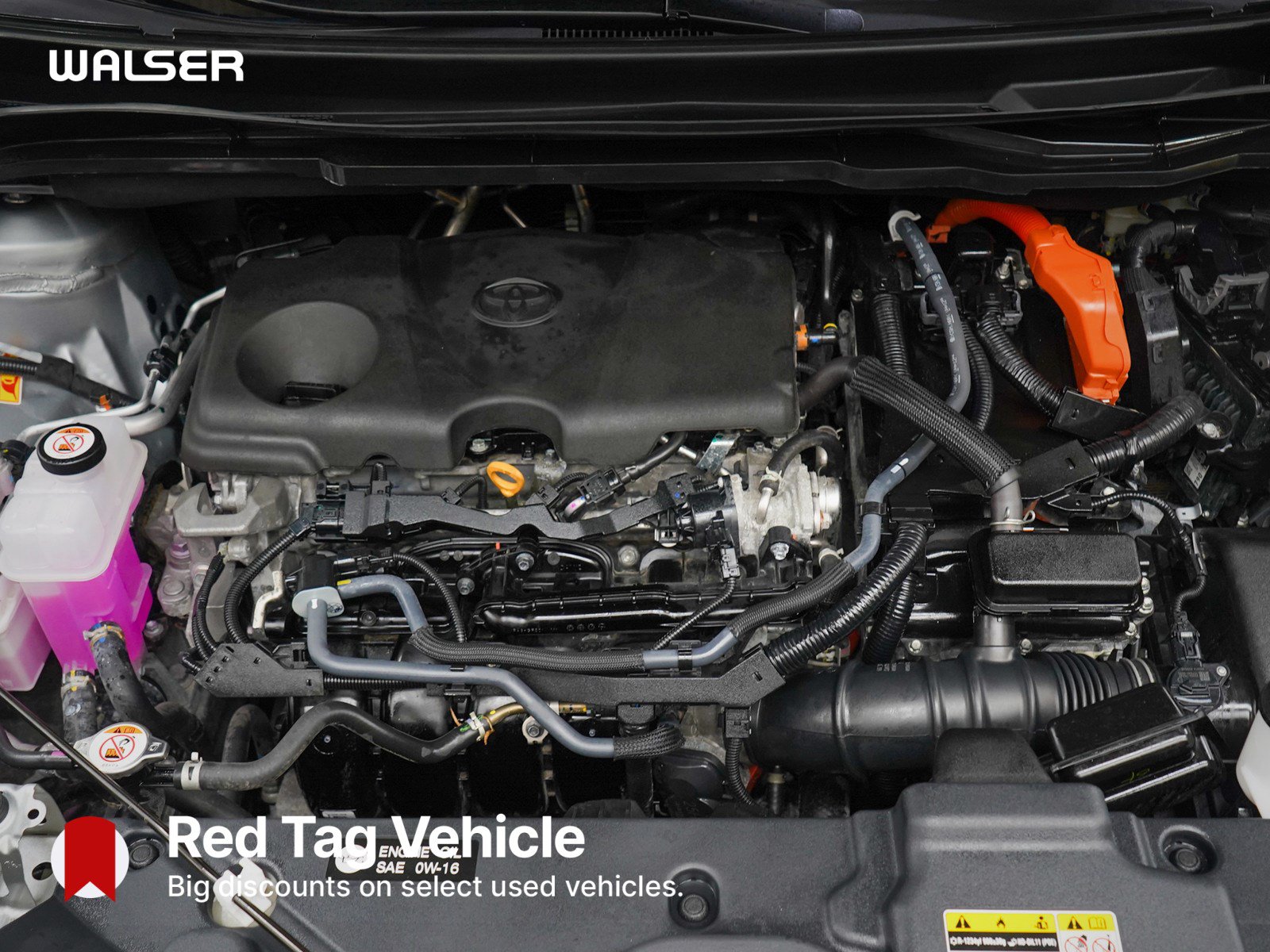 Used 2025 Toyota Sienna XSE AWD/4WD image 32