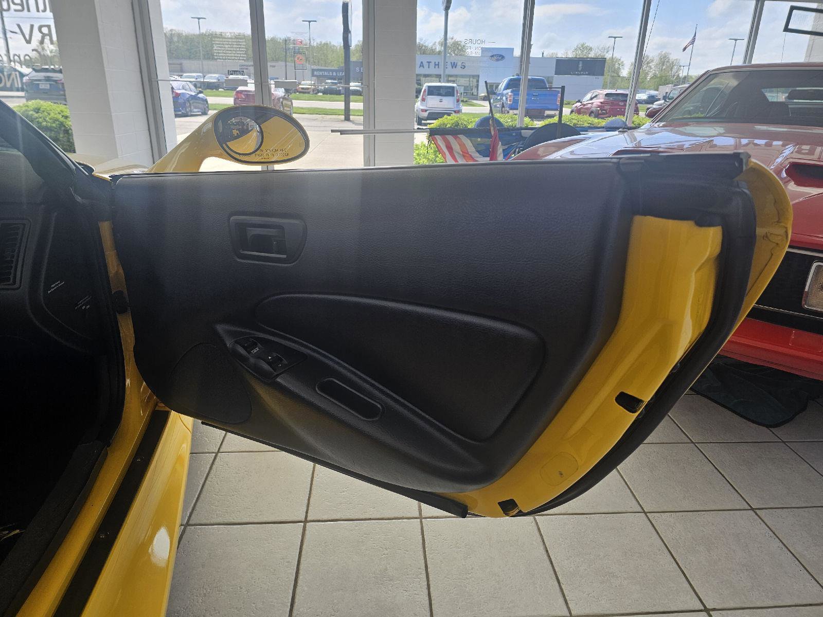 Used 1999 Plymouth Prowler RWD image 11