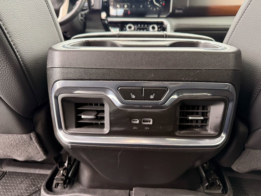 Used 2025 GMC Sierra 2500 Denali image 25