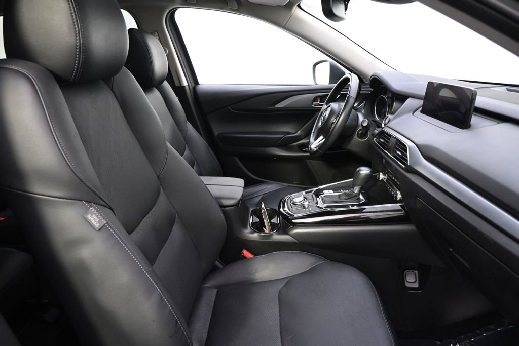 Used 2023 MAZDA CX-9 Touring image 16