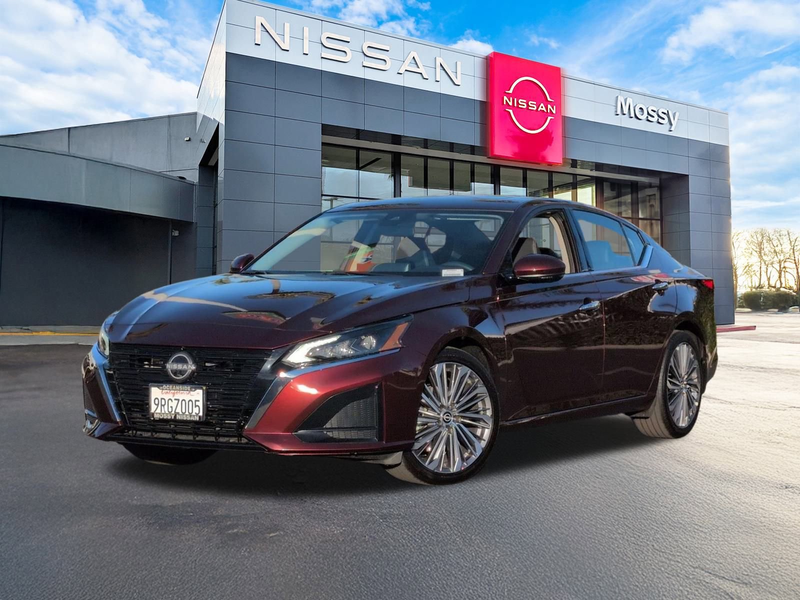 Certified 2025 Nissan Altima 2.5 SL