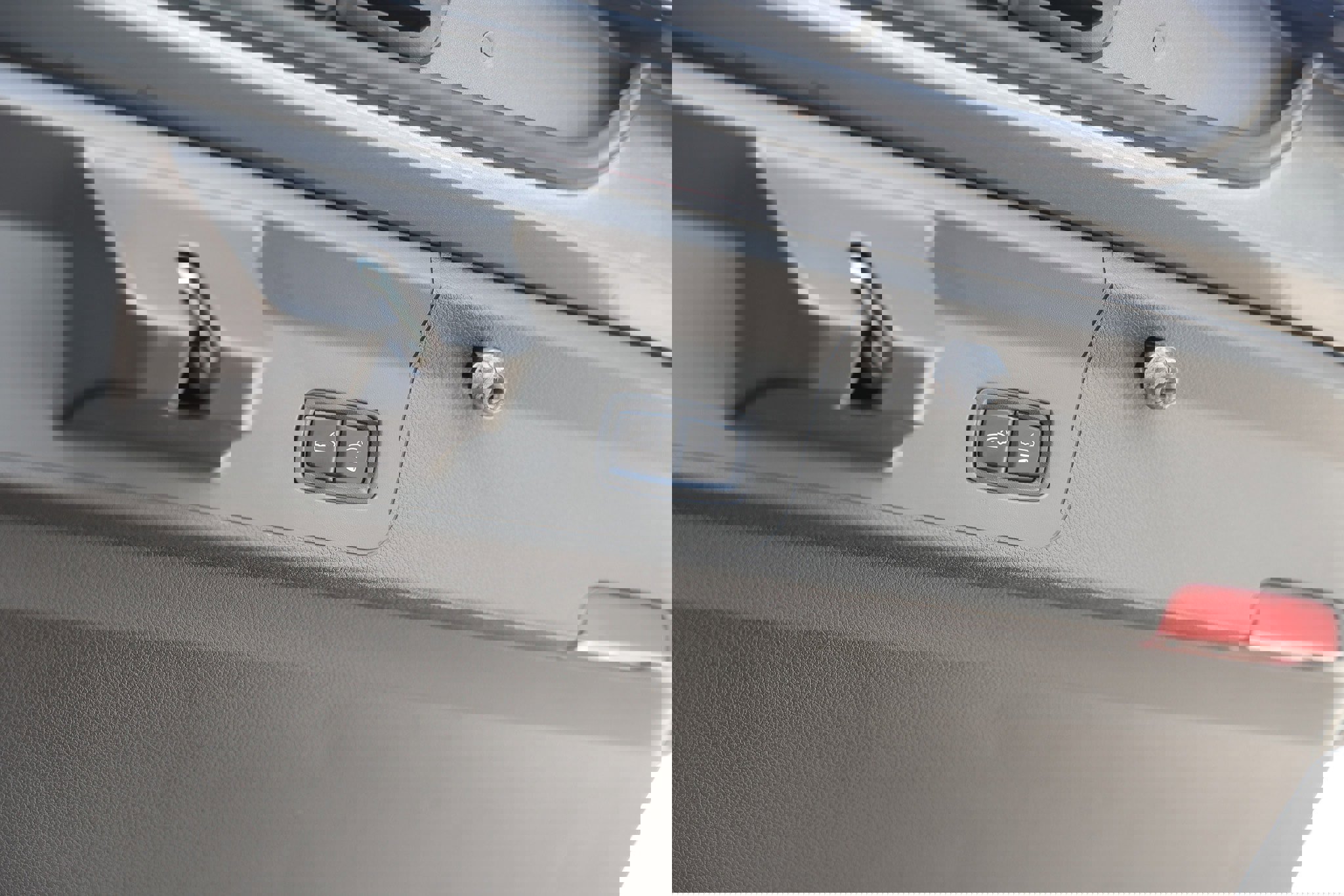 Used 2018 Porsche Panamera 4 AWD/4WD image 55