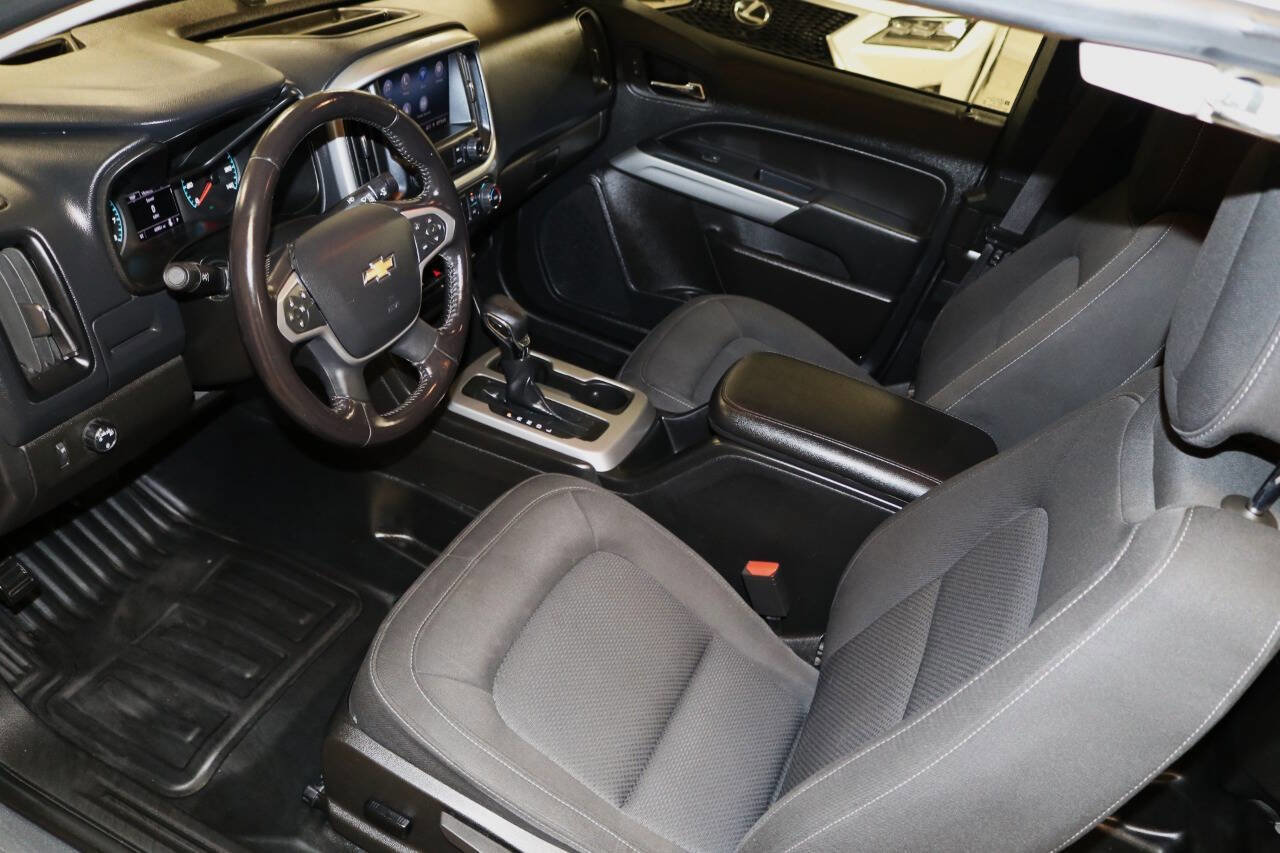 Used 2022 Chevrolet Colorado LT w/ Fleet Safety Package image 63