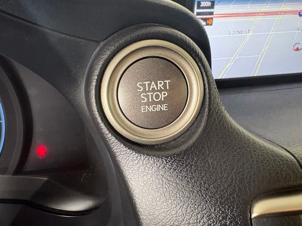 Used 2020 Lexus IS 350 F Sport w/ F Sport Package RWD image 27