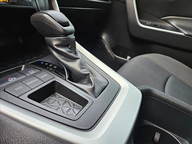 Used 2023 Toyota RAV4 LE image 13