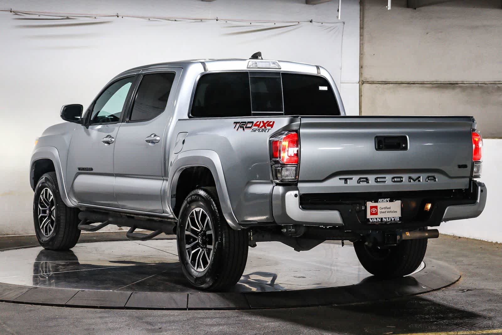 Certified 2022 Toyota Tacoma TRD Sport w/ TRD Premium Sport Package AWD/4WD image 2