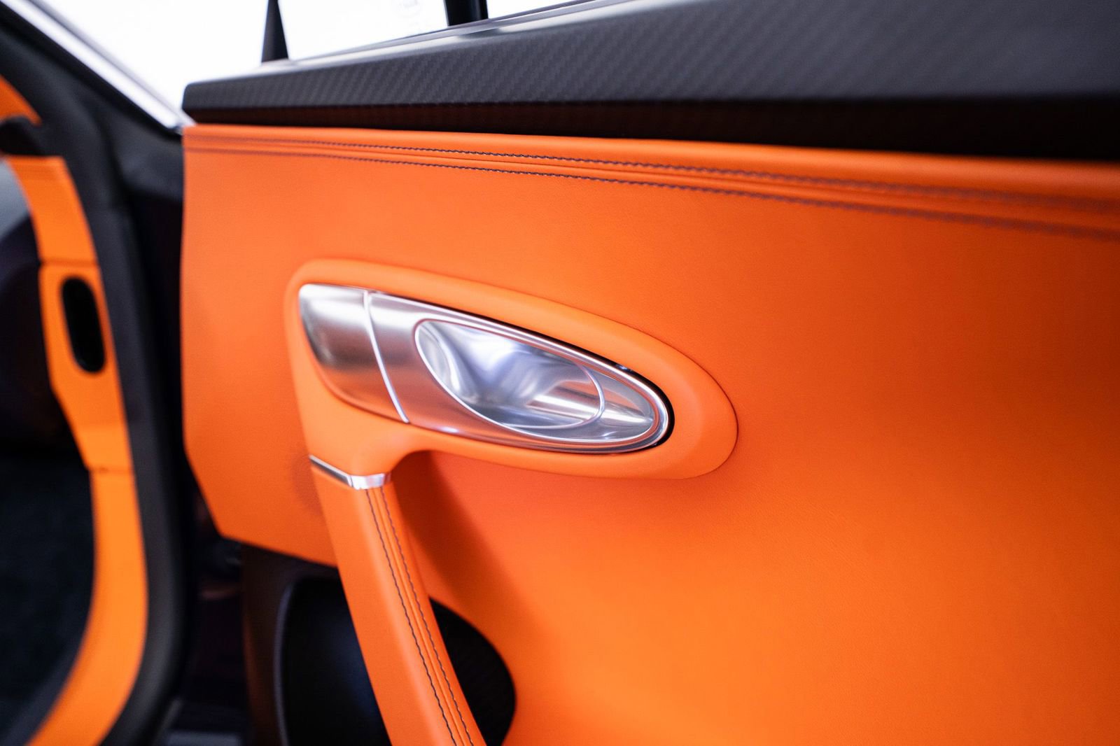 Used 2018 Bugatti Chiron image 66