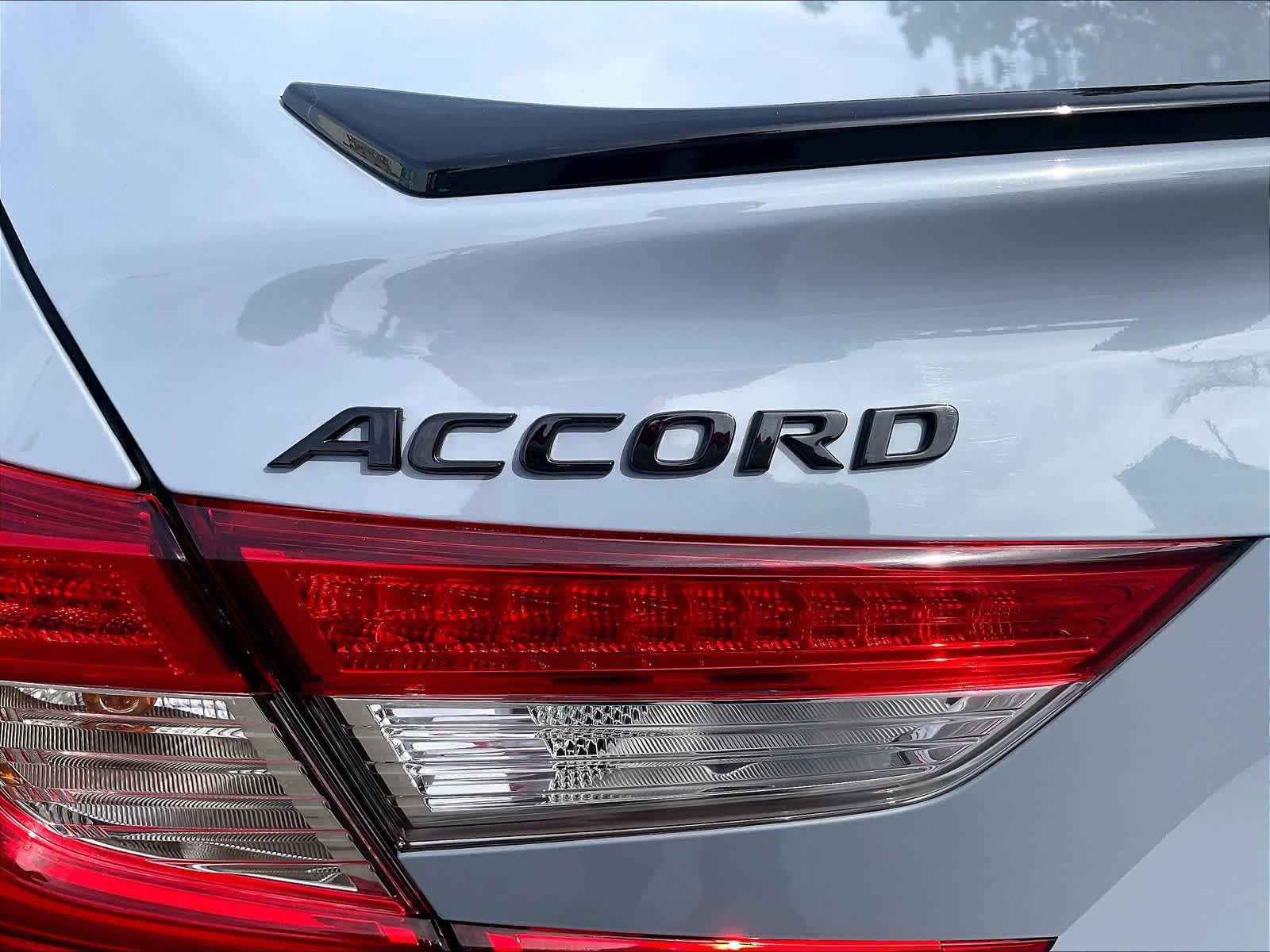 Used 2022 Honda Accord Sport image 10