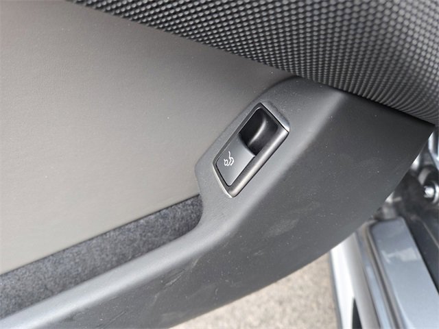 Used 2017 Mercedes-Benz SL 63 AMG image 24