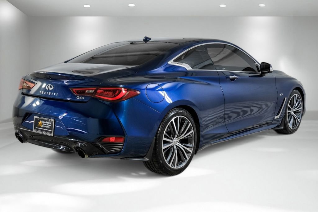 Used 2019 INFINITI Q60 3.0t Luxe w/ Essential Package image 9