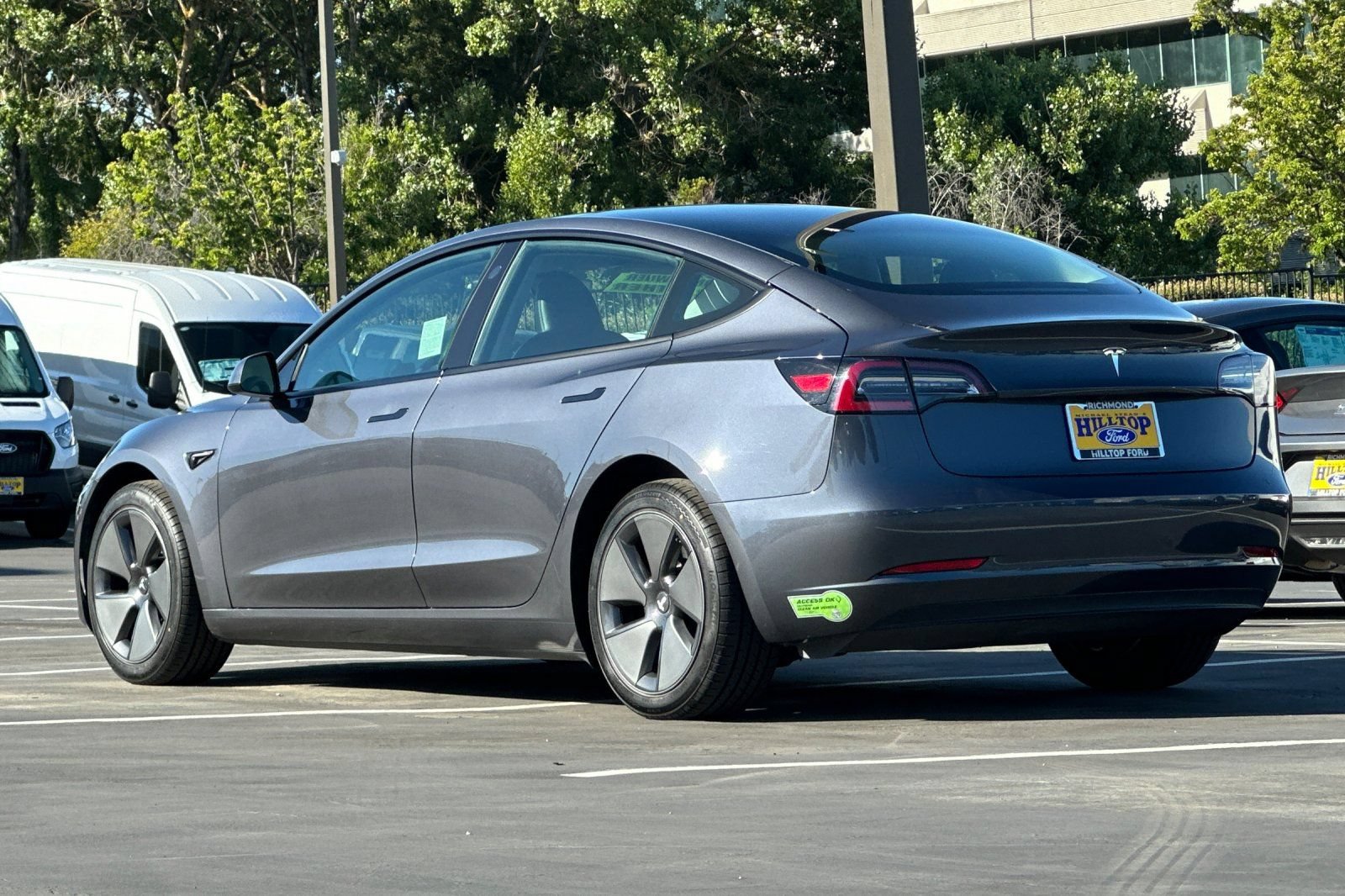 Used 2023 Tesla Model 3 Standard Range RWD image 6