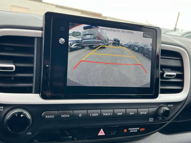 Certified 2023 Hyundai Venue Limited w/ Cargo Package FWD image 26