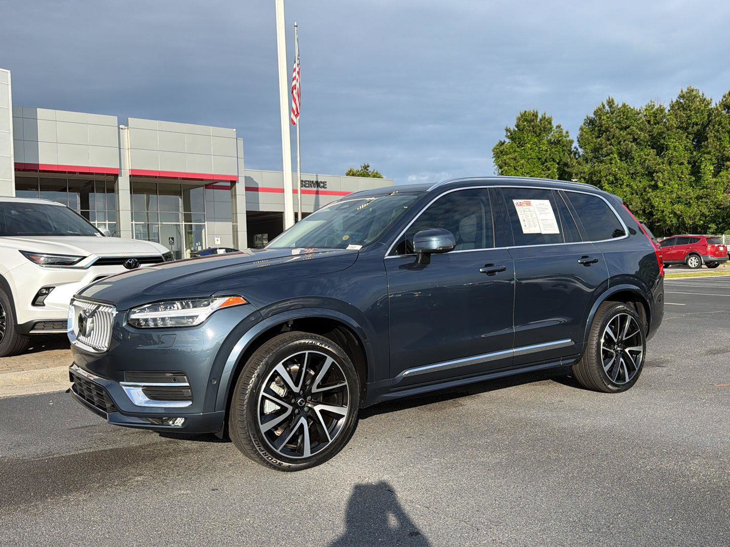 Used 2023 Volvo XC90 B5 Plus w/ Protection Package Premier