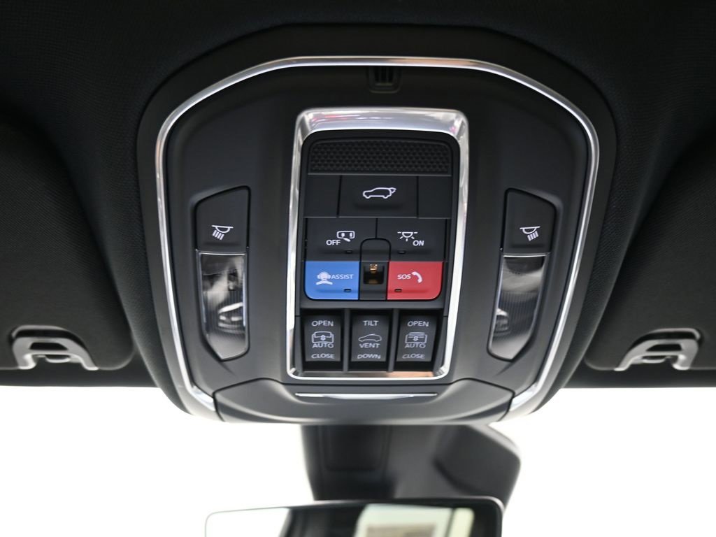 New 2026 Jeep Grand Wagoneer L Limited image 28