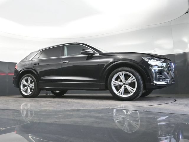 Used 2023 Audi Q8 Prestige AWD/4WD image 27