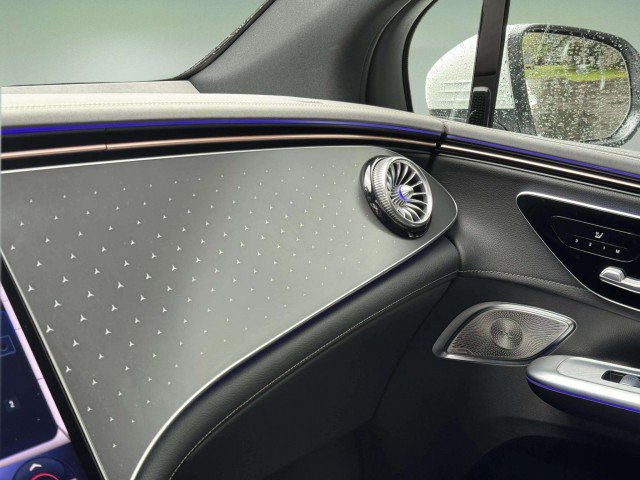 Certified 2023 Mercedes-Benz EQE 350+ 4MATIC SUV image 18