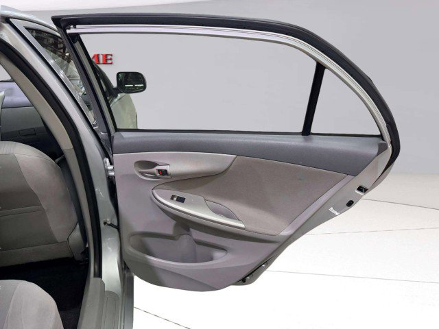 Used 2010 Toyota Corolla LE image 33