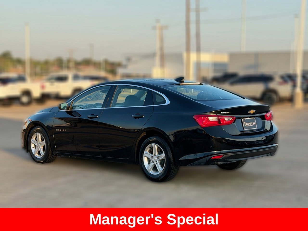 Used 2025 Chevrolet Malibu LT FWD image 5