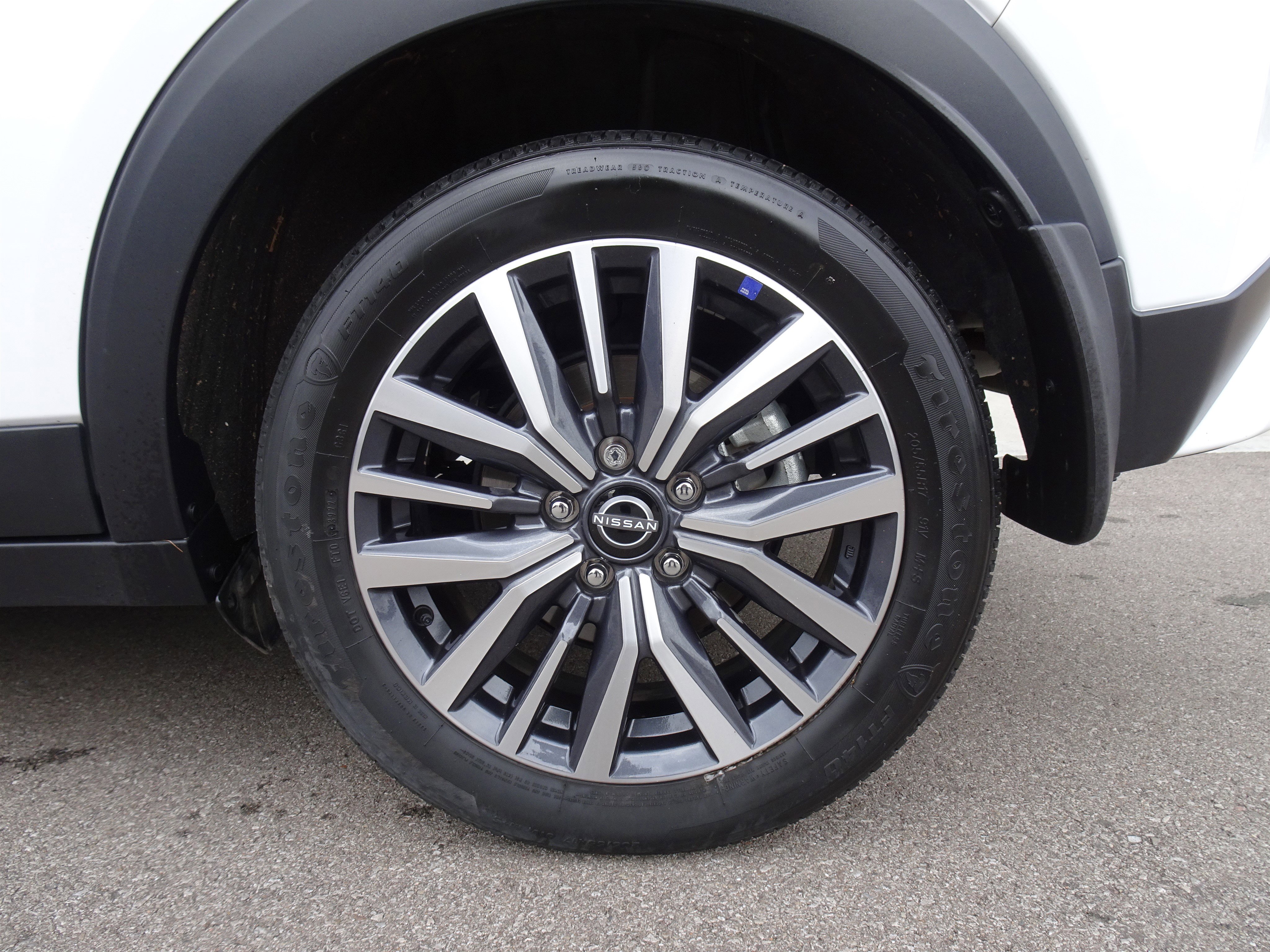 Used 2023 Nissan Kicks SV image 22