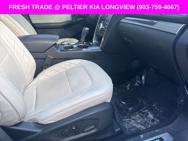 Used 2019 Ford Explorer Platinum image 11