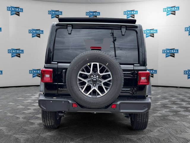 New 2025 Jeep Wrangler Sahara image 4