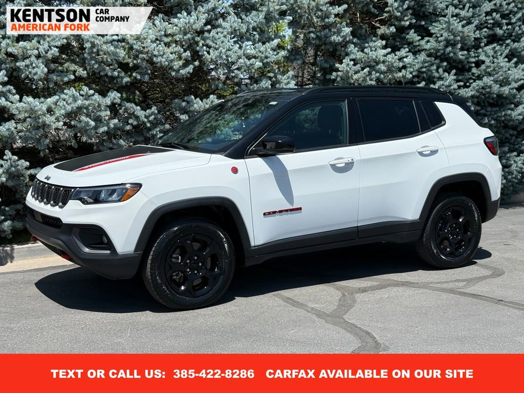 Used 2023 Jeep Compass Trailhawk image 1