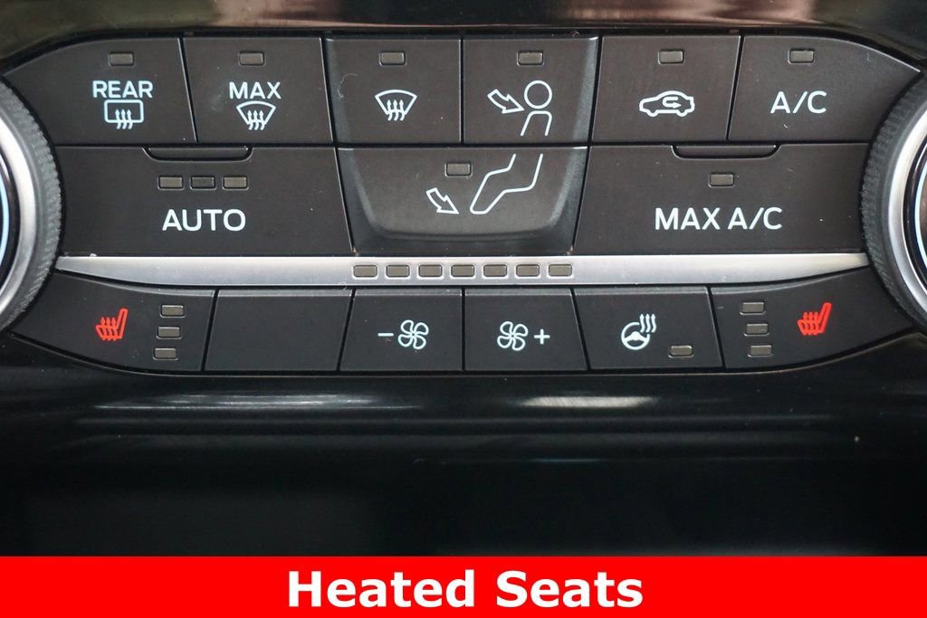 Used 2022 Ford Escape SEL w/ Technology Package image 9