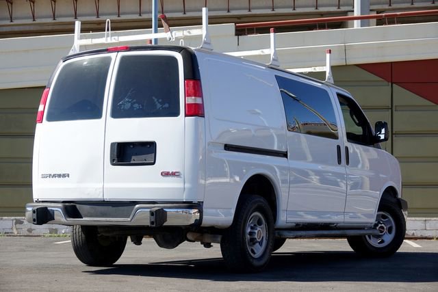 Used 2017 GMC Savana 2500 2500 image 24