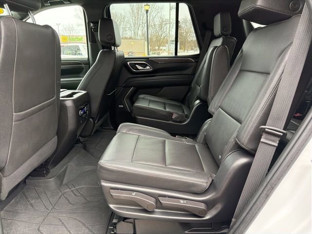 Used 2023 Chevrolet Tahoe Z71 w/ Luxury Package AWD/4WD image 23