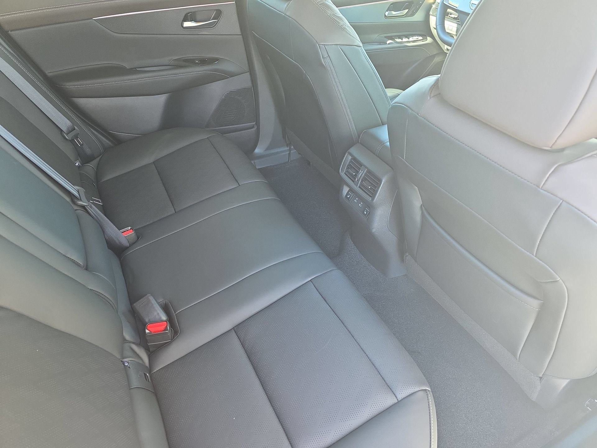 New 2026 Nissan Murano Platinum w/ Cargo Package AWD/4WD image 11