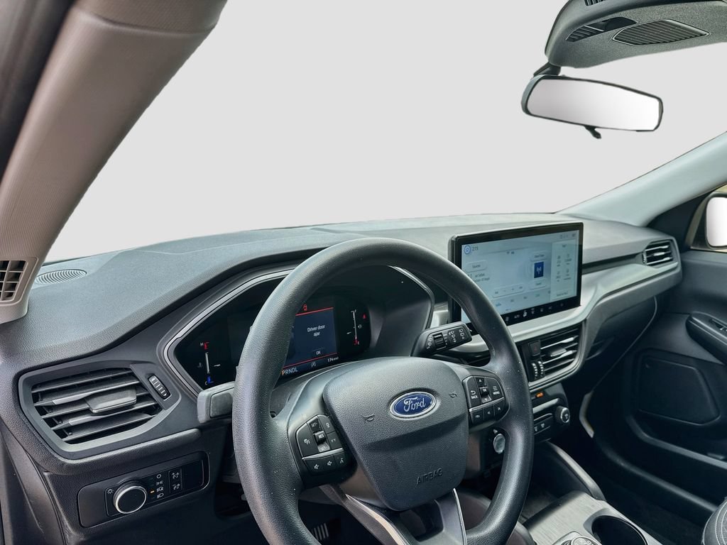 Used 2025 Ford Escape Active w/ Tech Pack #1 FWD image 11