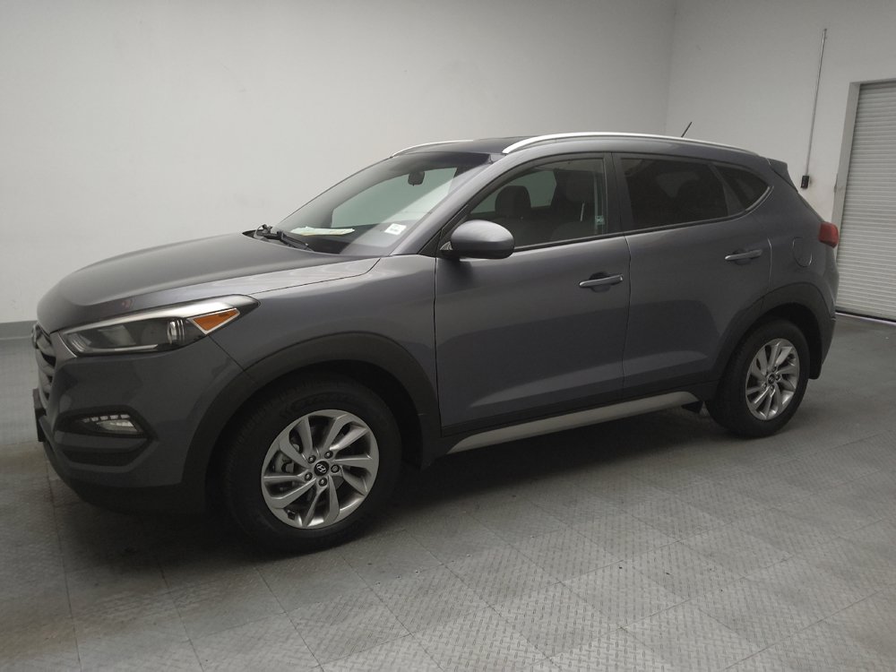 Used 2017 Hyundai Tucson SE w/ SE Popular Package 02 AWD/4WD image 2