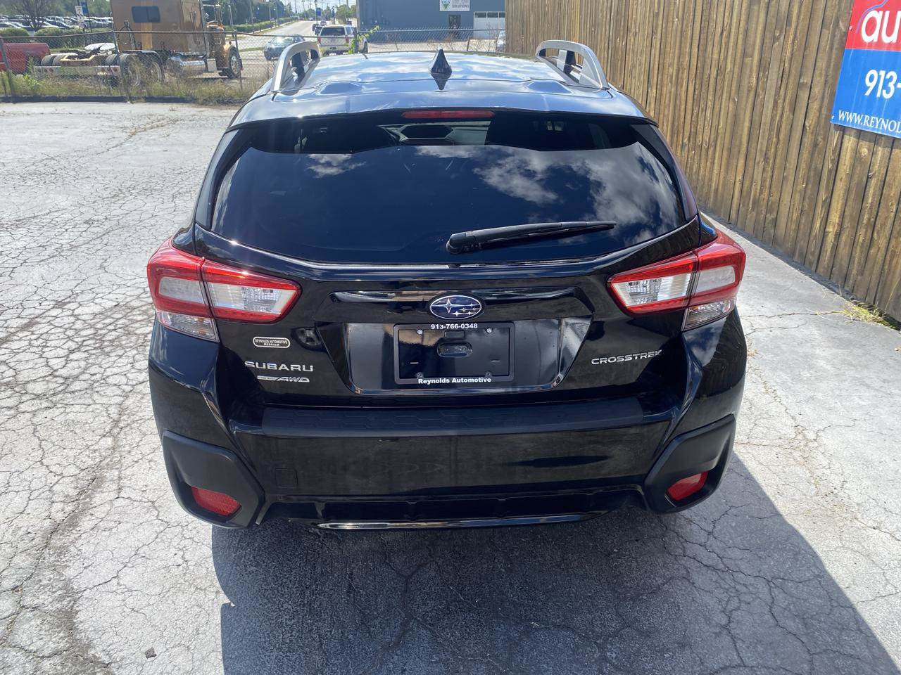 Used 2018 Subaru Crosstrek 2.0i Premium w/ Eyesight System AWD/4WD image 6