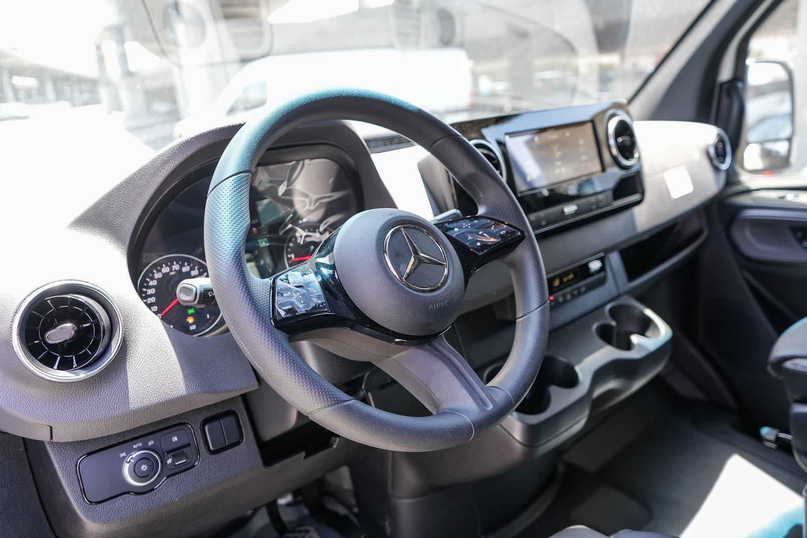 New 2025 Mercedes-Benz Sprinter 2500 image 14