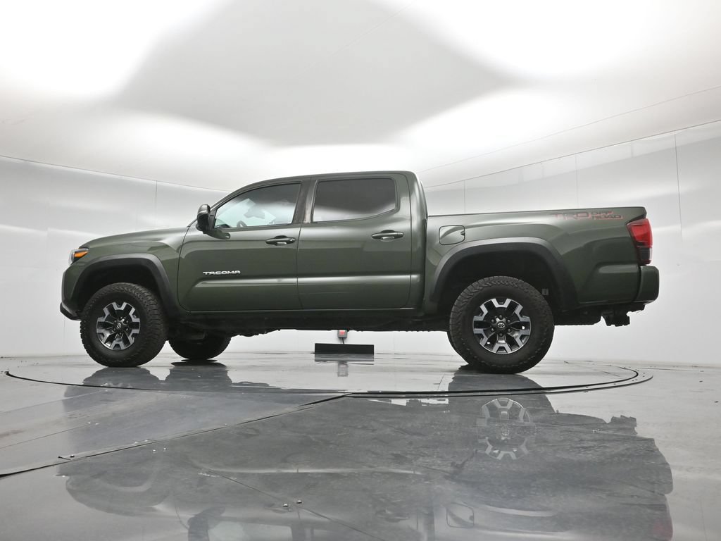 Used 2022 Toyota Tacoma TRD Off-Road w/ Technology Package RWD image 53
