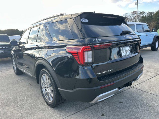 New 2026 Ford Explorer Platinum RWD image 5