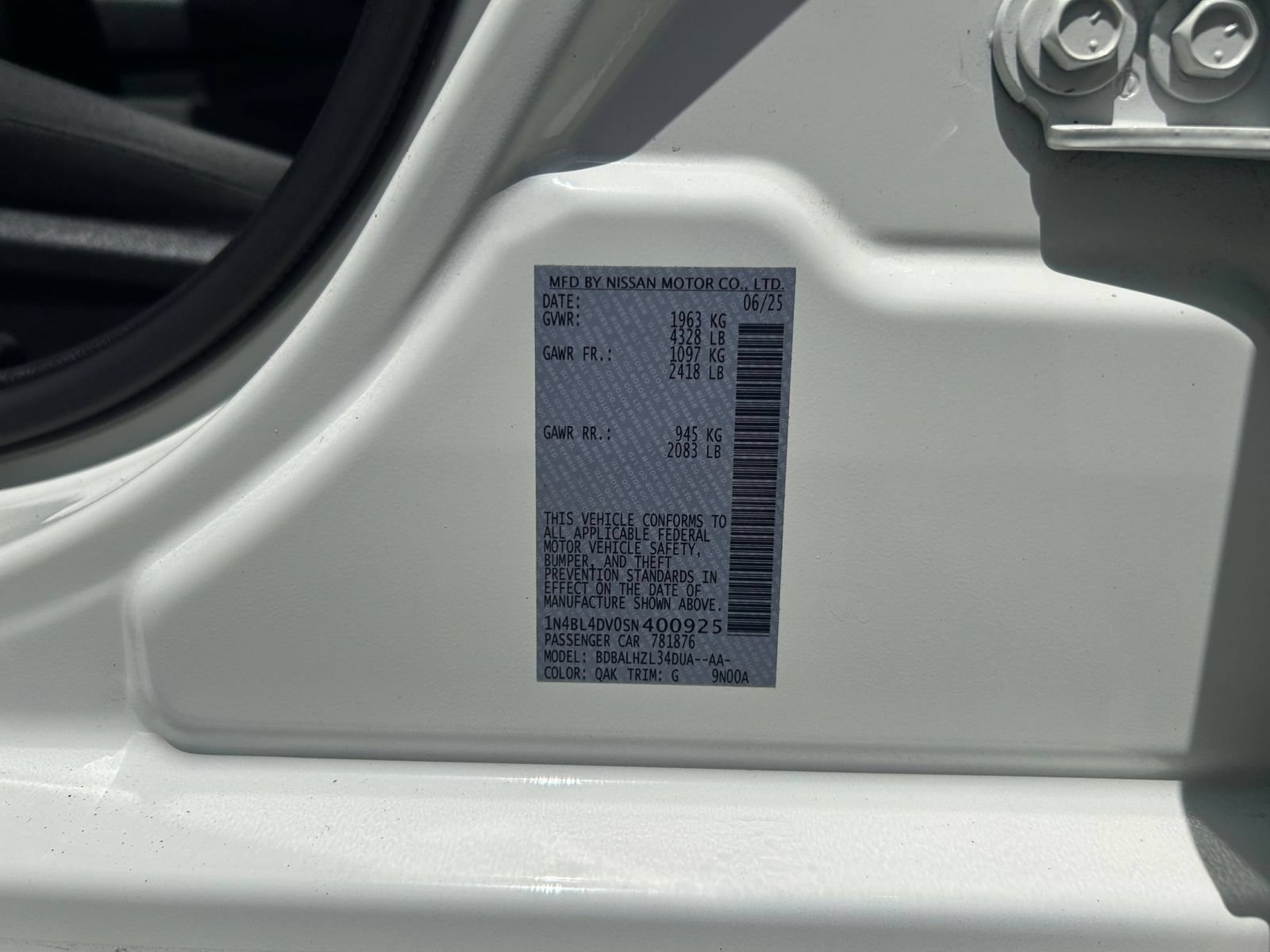Used 2025 Nissan Altima 2.5 SV FWD image 23