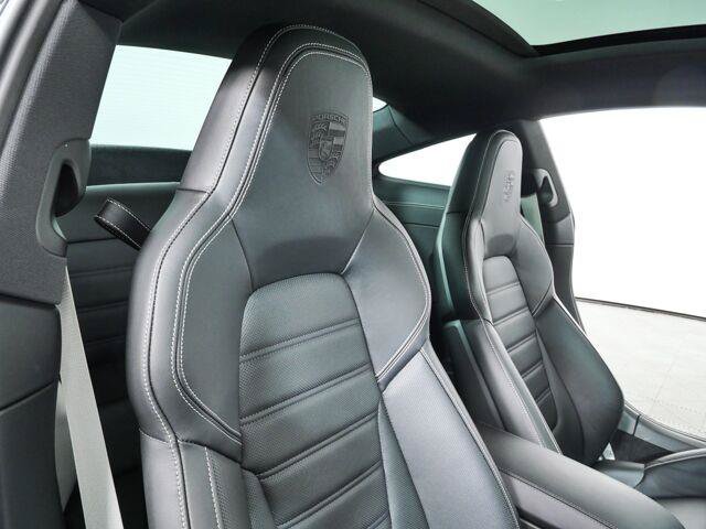 Used 2024 Porsche 911 Carrera 4S AWD/4WD image 21